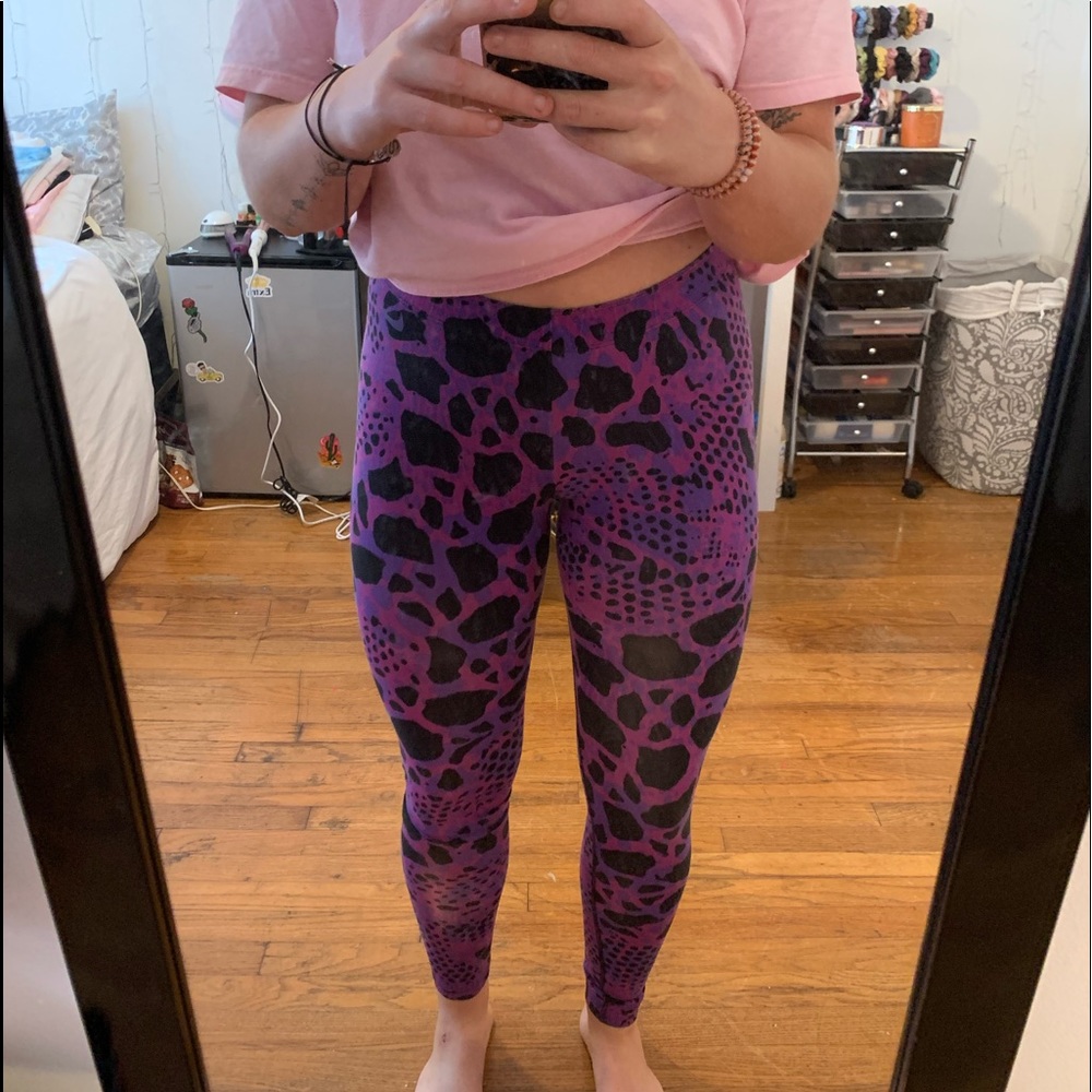 OLD NAVY printed athletic leggings